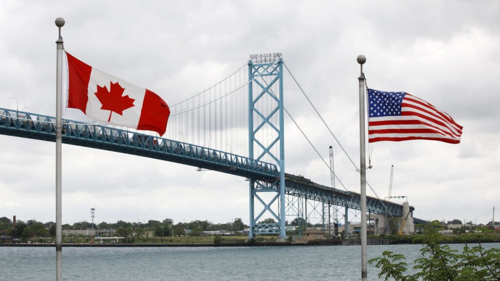 106923974-1628518548688-gettyimages-1233137634-CANADA-BORDER.jpg