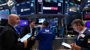 107425823-1717772562306-gettyimages-2155799495-GAMESTOP_SHARES.jpeg