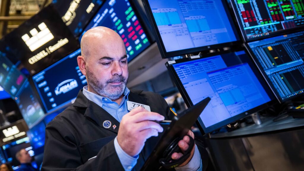 108102434-1739480983902-NYSE_Traders-OB-Photo-20250213-CC-PRESS-4.jpg